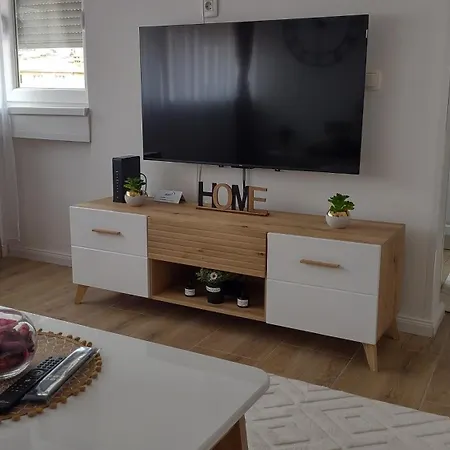 Ayla Apartamento *